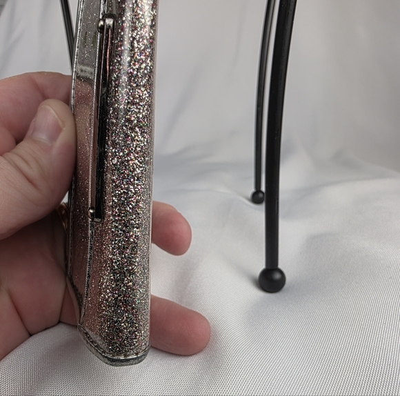 Henri Bendel Silver Glitter Coin and Card Wallet - Picture 7 of 11